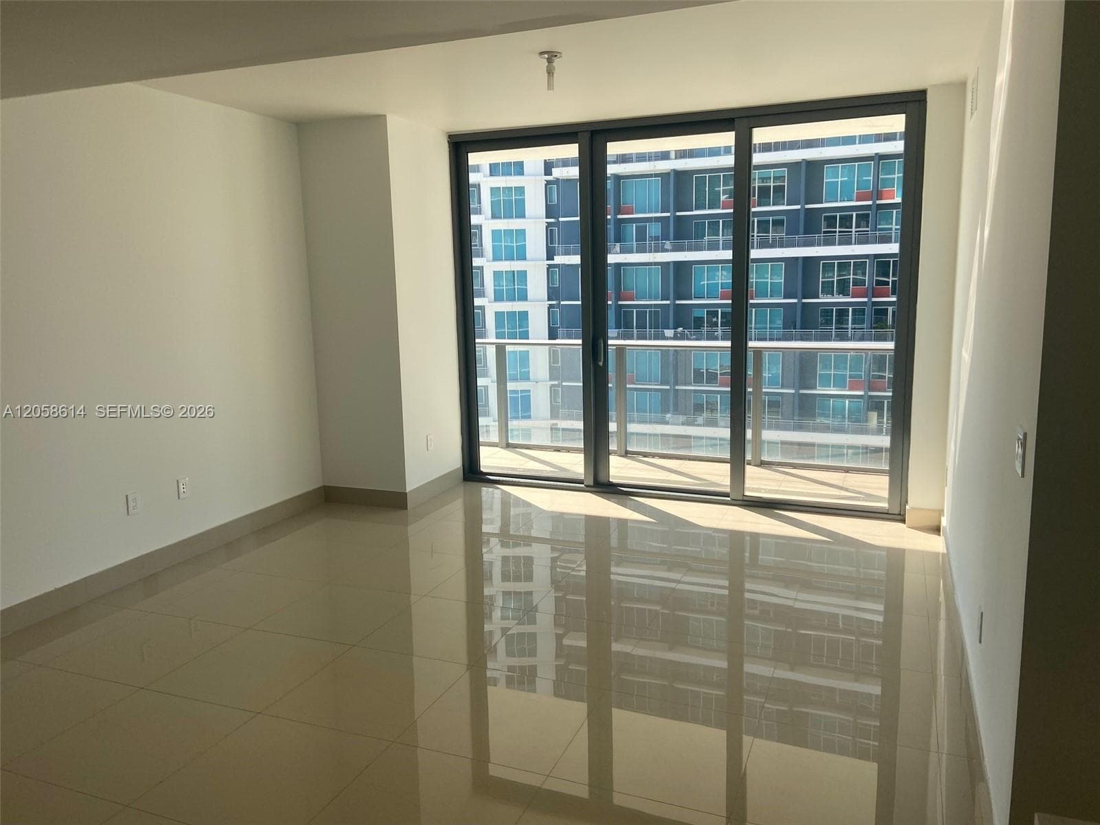 1300 S Miami Ave # 2207, Miami, FL 33130
