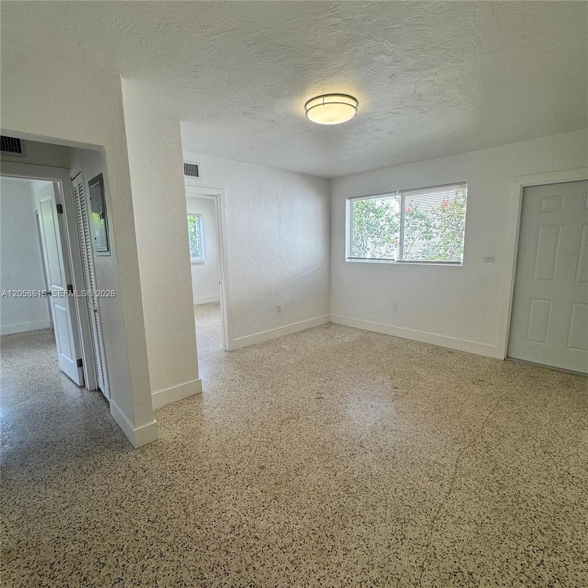 6157 SW 64th St # 6157, South Miami, FL 33143 — zdjęcie 3