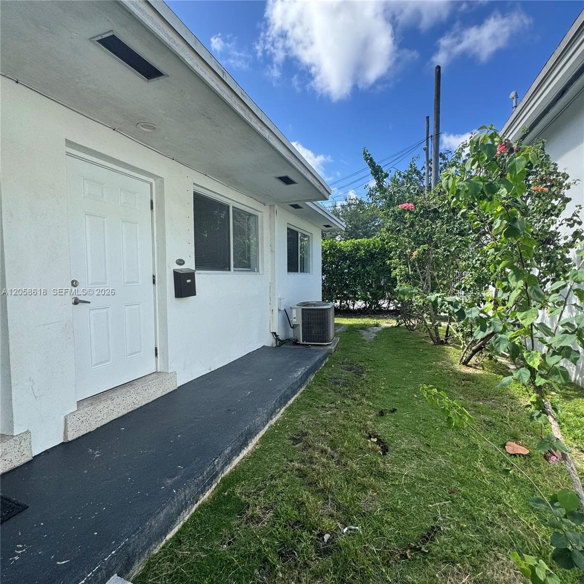 6157 SW 64th St # 6157, South Miami, FL 33143