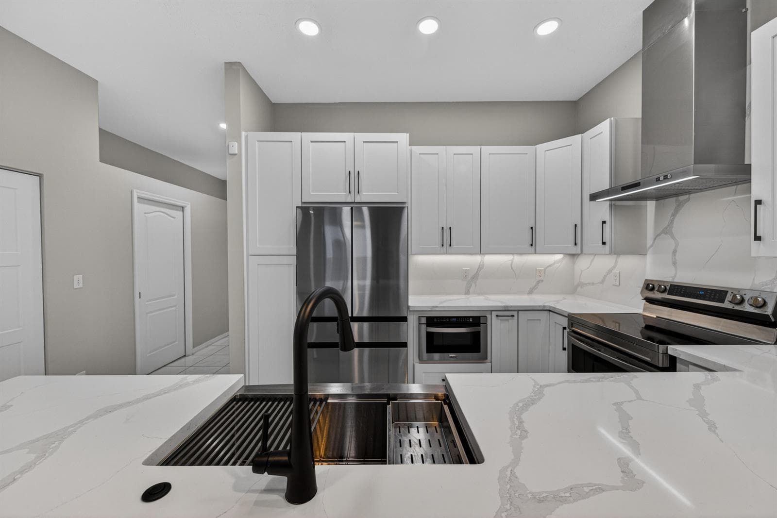 835 NE 17th Way, Fort Lauderdale, FL 33304 — zdjęcie 4