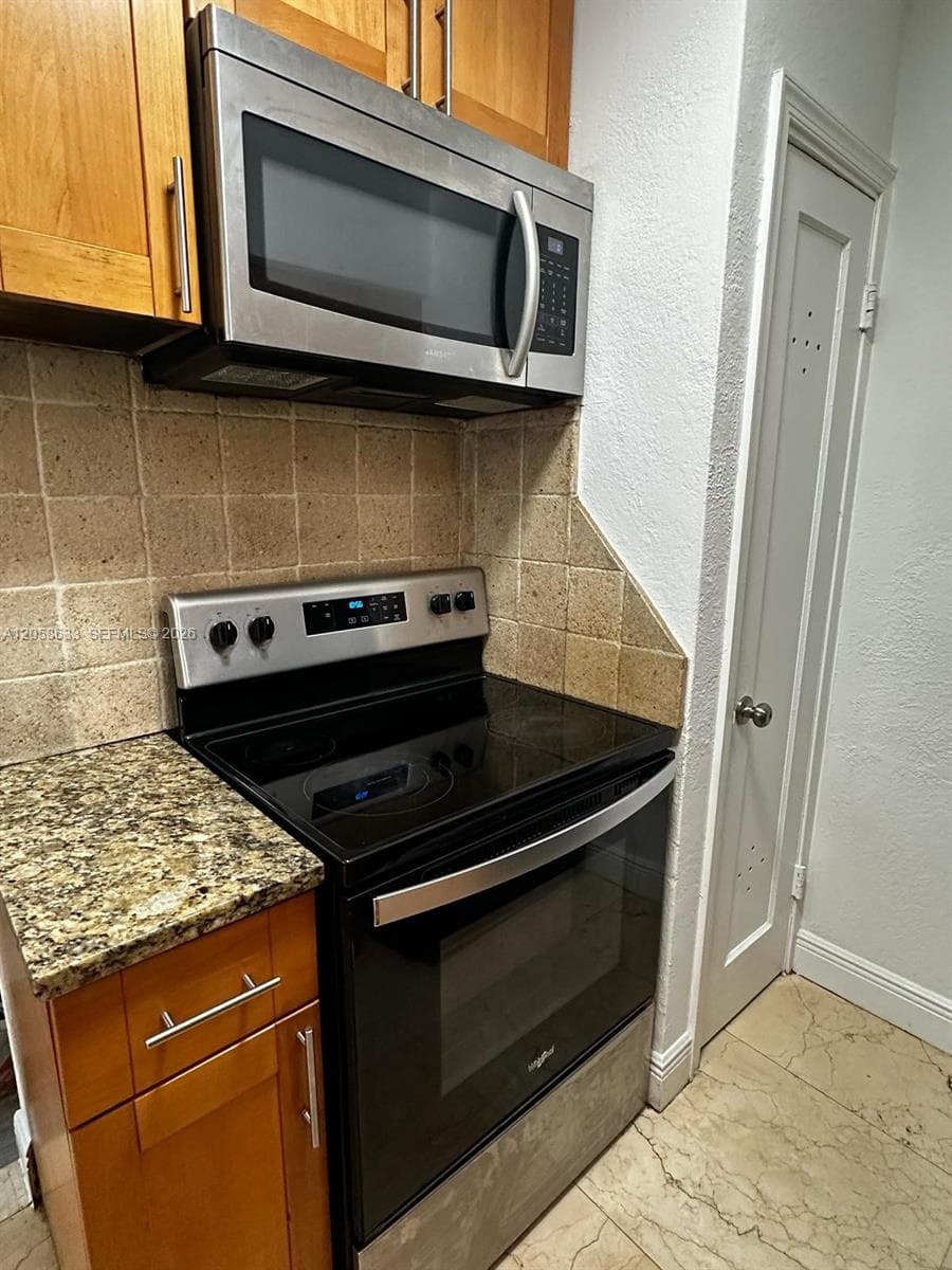 903 NE 111th St # 903, Biscayne Park, FL 33161 — zdjęcie 3