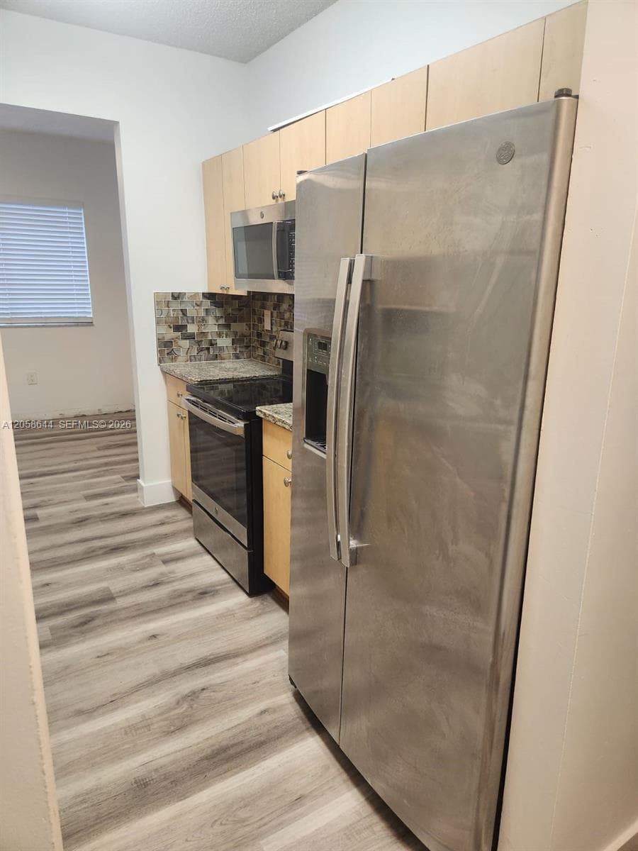 7085 Nova Dr # 102, Davie, FL 33317 — zdjęcie 4