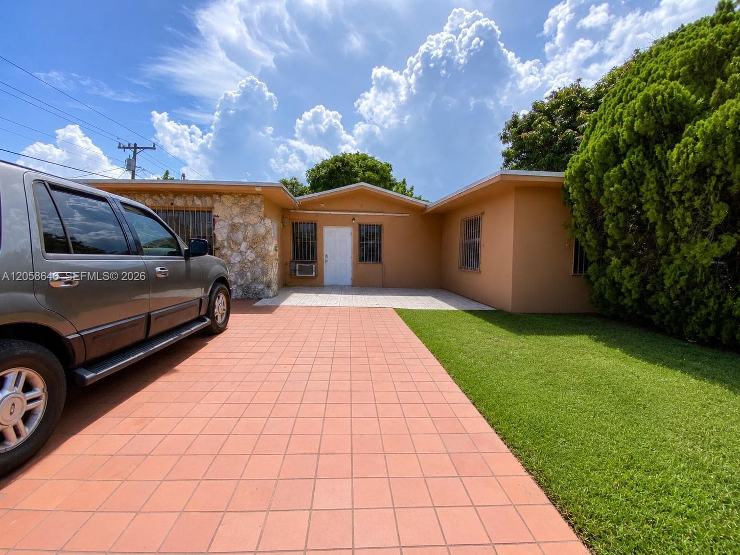 10200 SW 171st St, Miami, FL 33157