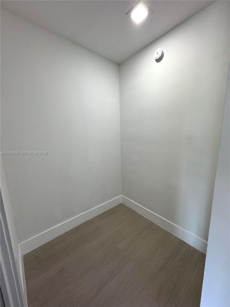 300 Bayview Dr # 1201, Sunny Isles Beach, FL 33160 — zdjęcie 5