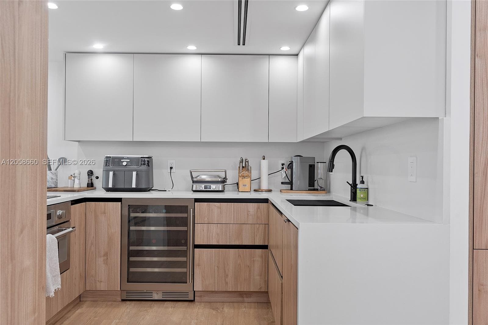 1111 Crandon Blvd # A501, Key Biscayne, FL 33149 — zdjęcie 4