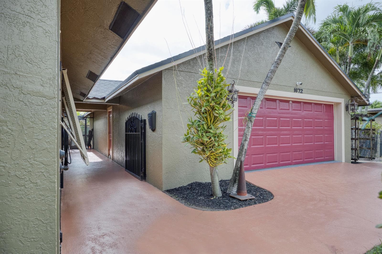 1672 ERIE Terrace, Palm Springs, FL 33406 — zdjęcie 5