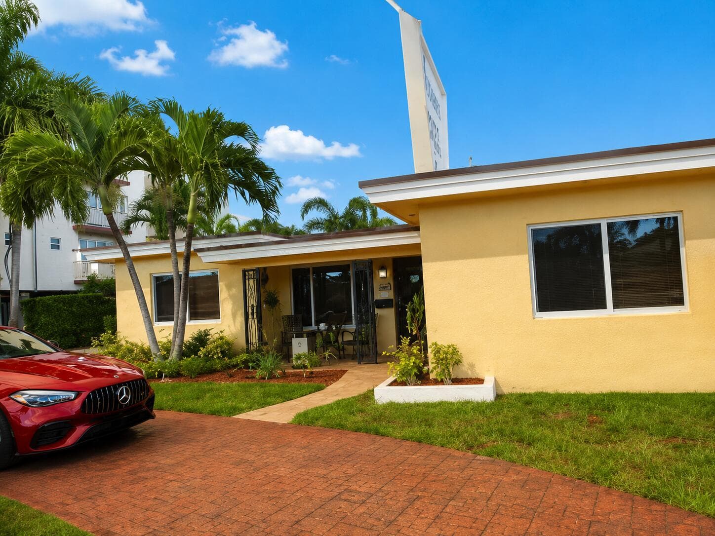 1743 RODMAN Street, Hollywood, FL 33020