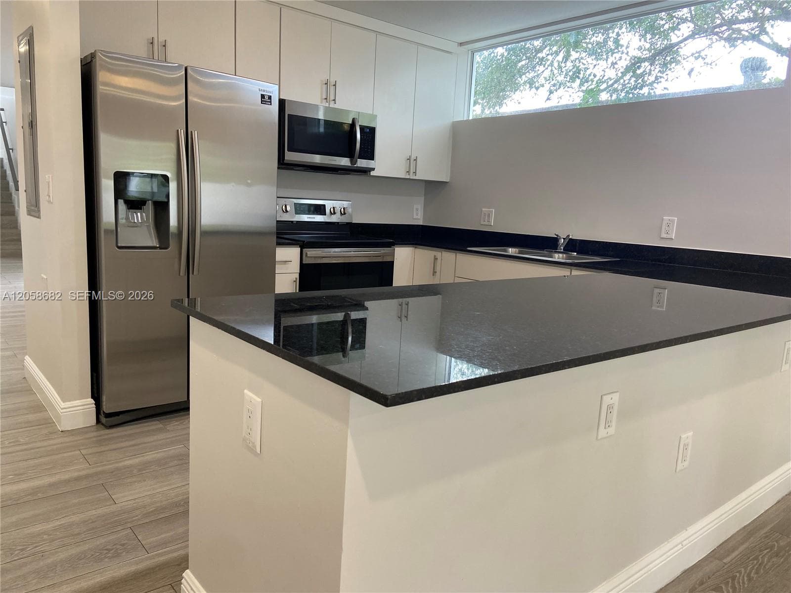 177 E 16th Street, Hialeah, FL 33010 — zdjęcie 5