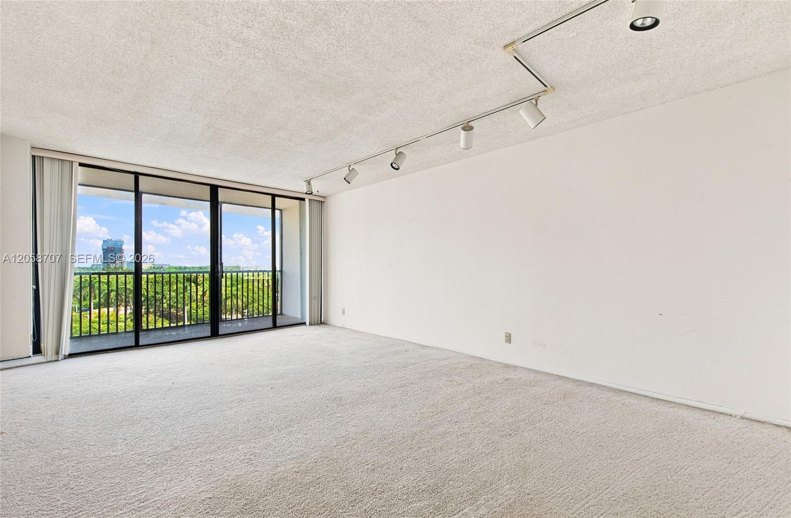 3401 N Country Club Dr # 804, Aventura, FL 33180 — zdjęcie 5