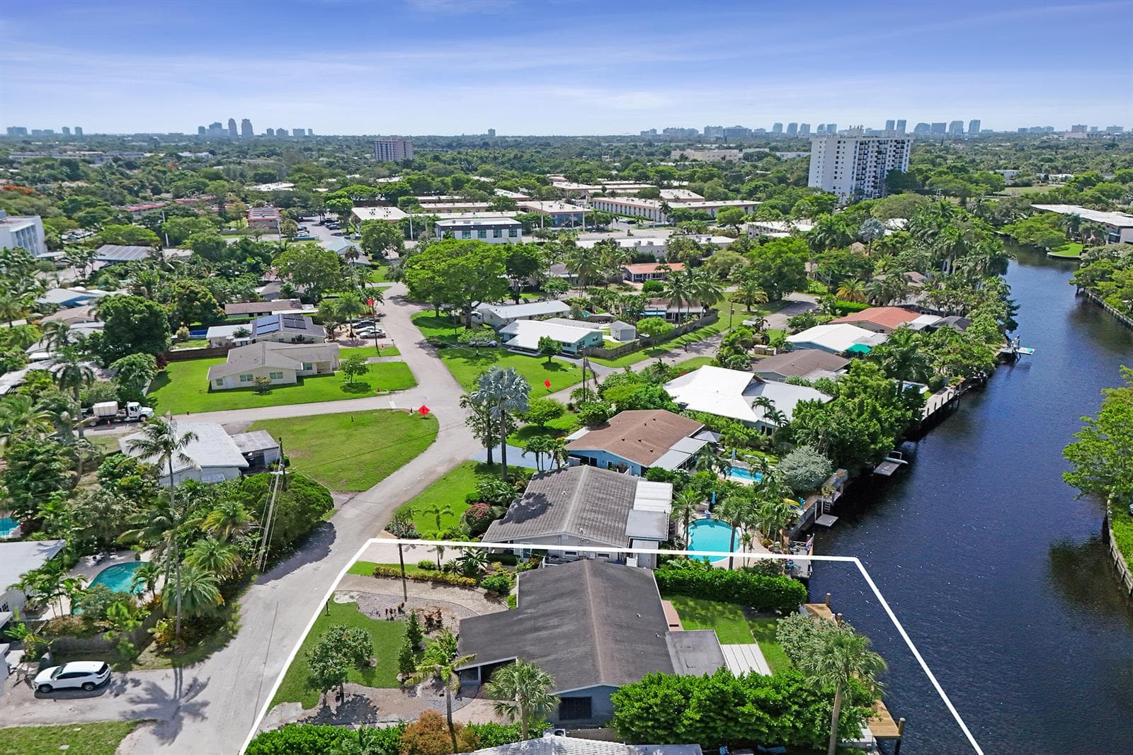 316 NW 20TH Street, Wilton Manors, FL 33311 — zdjęcie 5