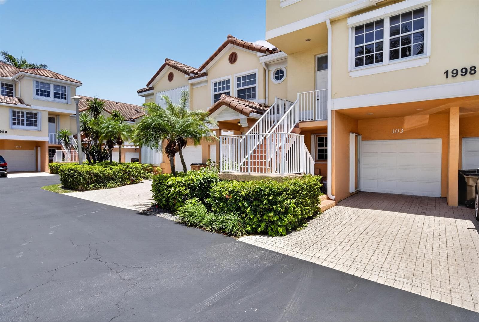 1998 NE 7TH Street # 103, Deerfield Beach, FL 33441 — zdjęcie 3