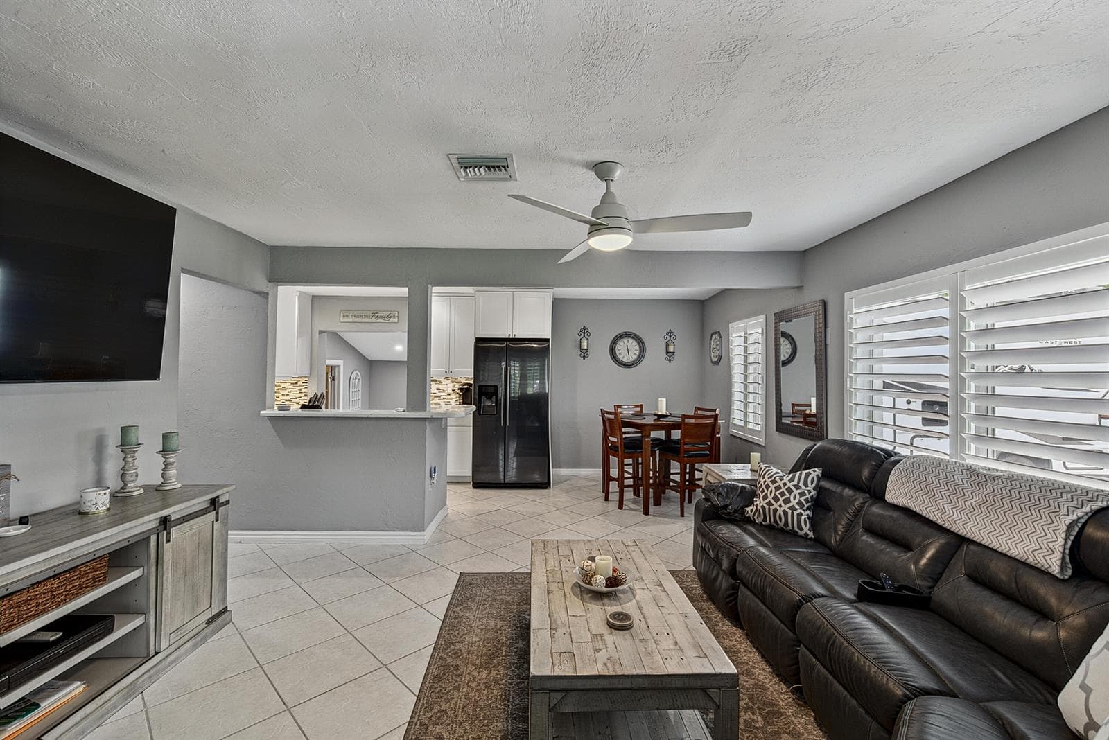 800 SW 19TH Street, Fort Lauderdale, FL 33315 — zdjęcie 2