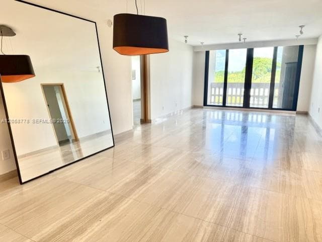 90 Edgewater Dr # 515, Coral Gables, FL 33133 — zdjęcie 2