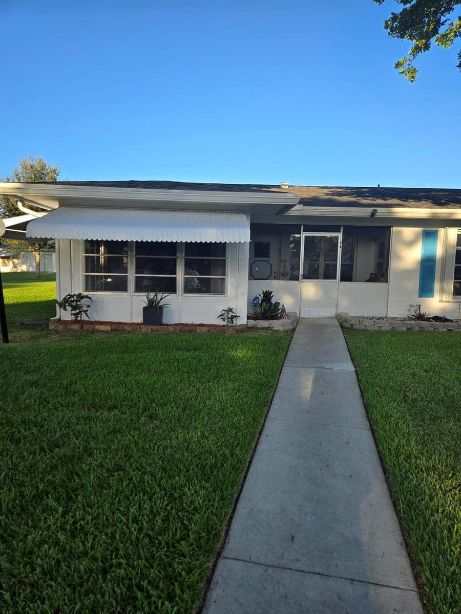 1076 NW 85th Terrace # A72, Plantation, FL 33322