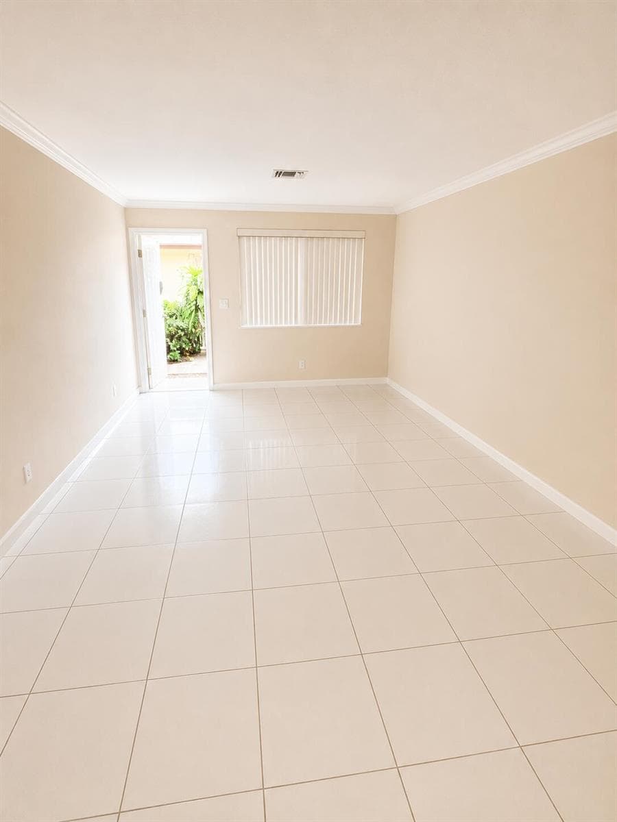 3609 Polk Street # Apt 2, Hollywood, FL 33021 — zdjęcie 2