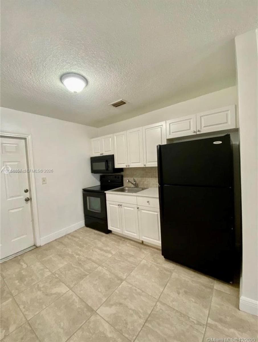4141 SW 20th St # 3, West Park, FL 33023 — zdjęcie 2
