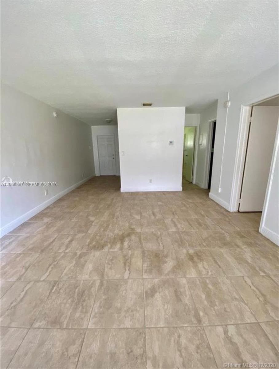 4141 SW 20th St # 3, West Park, FL 33023 — zdjęcie 3