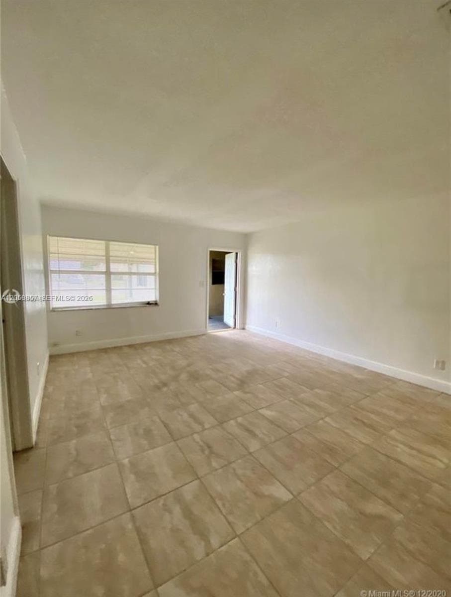 4141 SW 20th St # 3, West Park, FL 33023 — zdjęcie 5