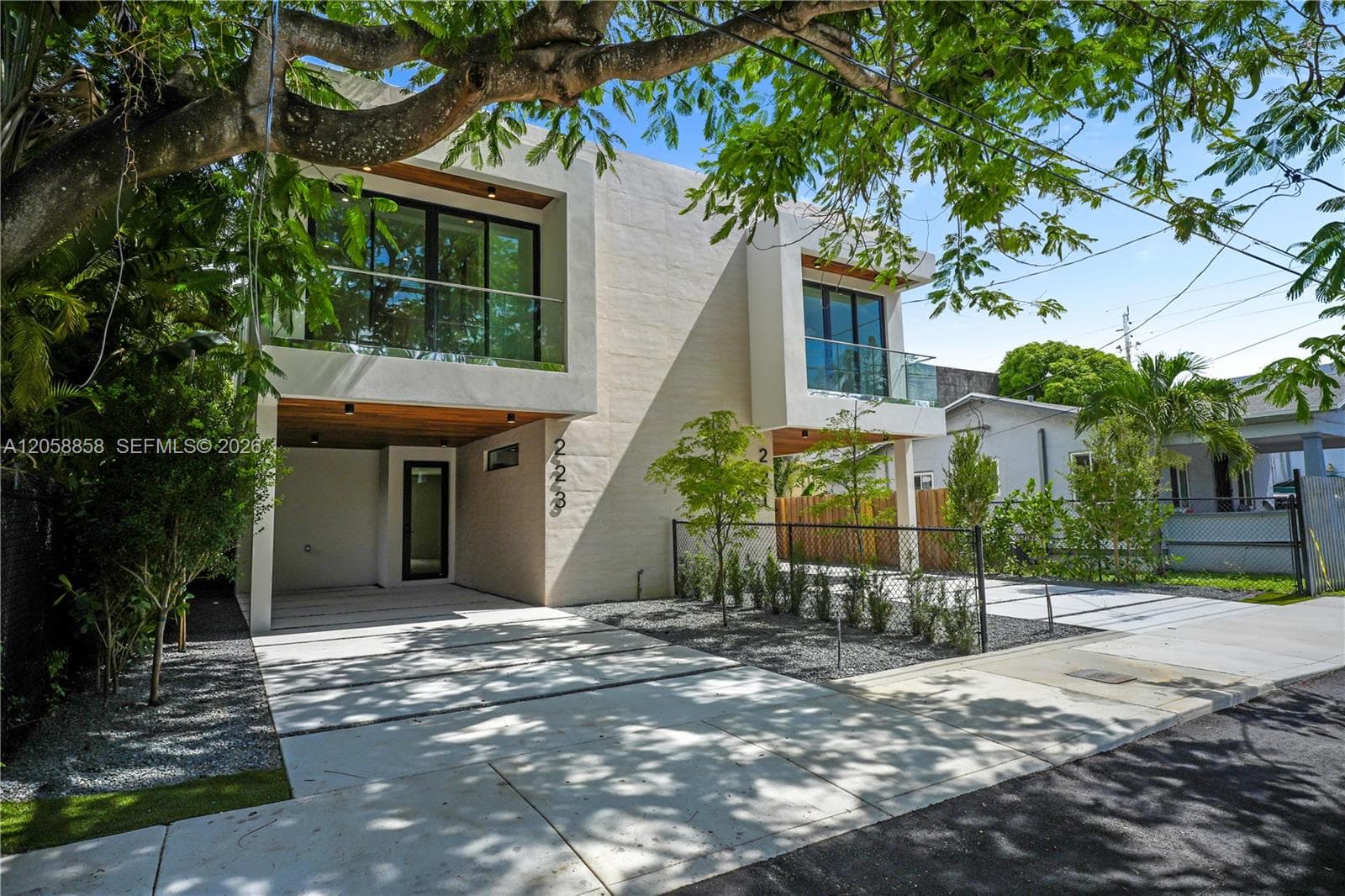 223 NW 51st St, Miami, FL 33127 — zdjęcie 2