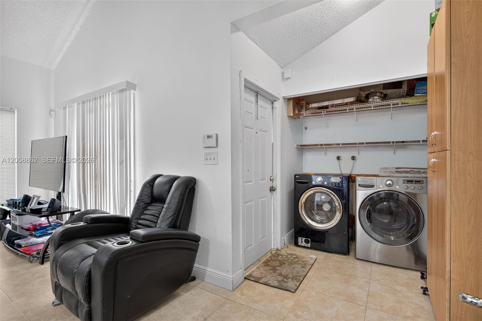 2422 NW 55th Ter, Lauderhill, FL 33313 — zdjęcie 4