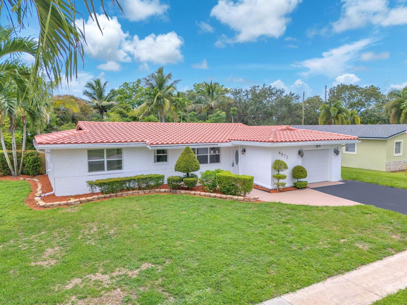 4872 NW 6TH Court, Plantation, FL 33317 — zdjęcie 4