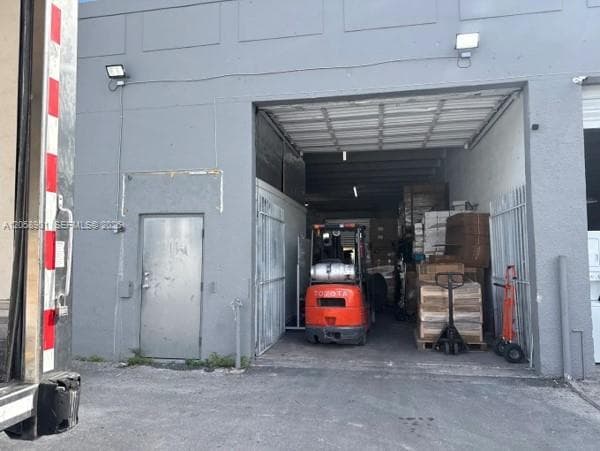 FULL PRODUCTION oF PRODUCT & DELIVERY, Cutler Bay FL 33157 — zdjęcie 2
