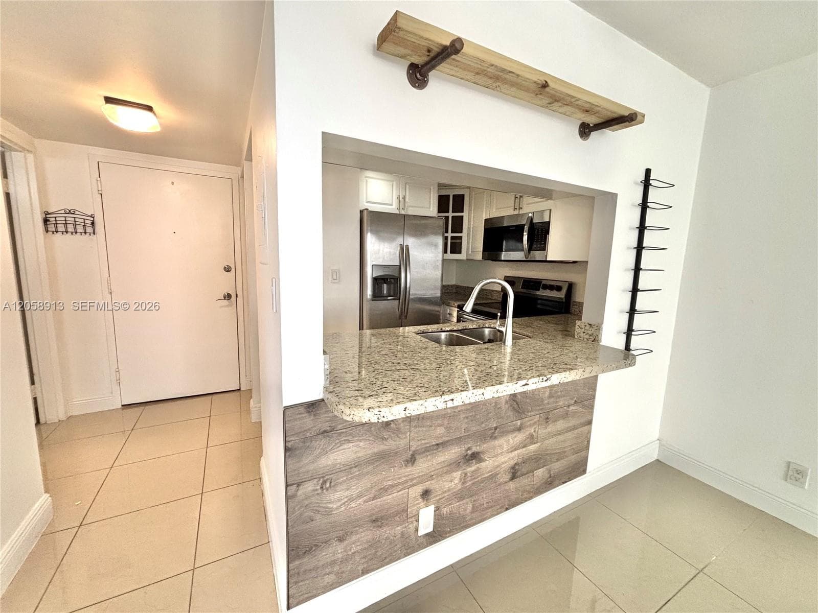 2935 NE 163rd St # 5P, North Miami Beach, FL 33160 — zdjęcie 2