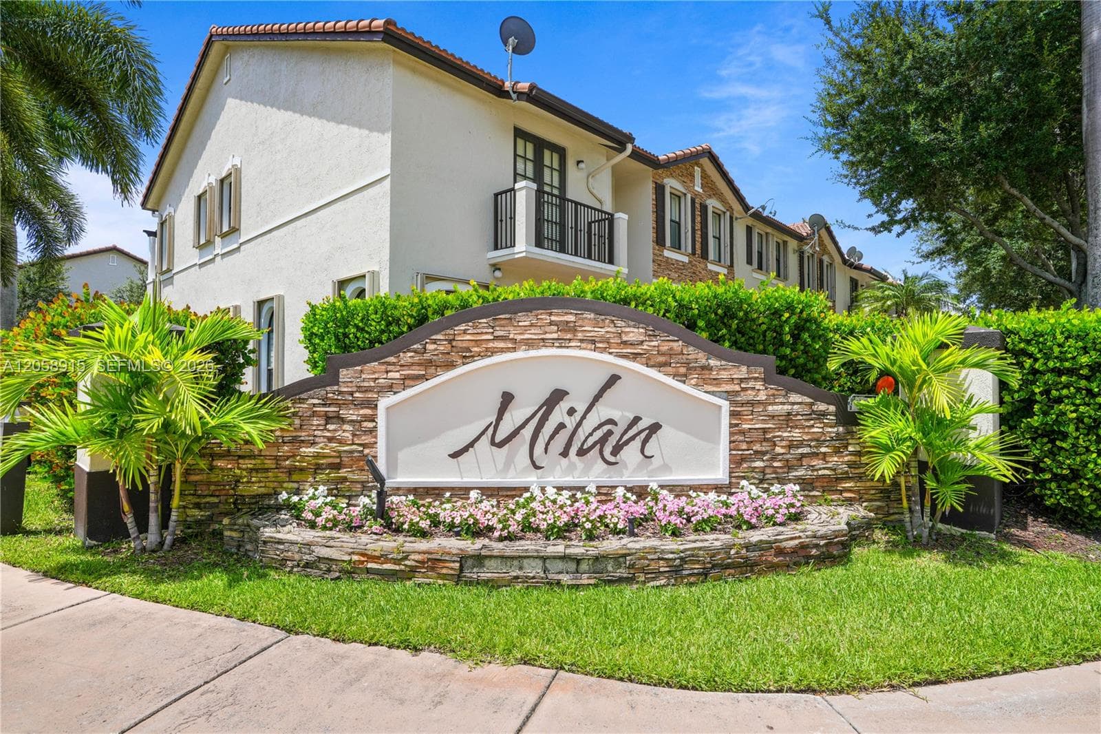 10341 NW 32nd Ter, Doral, FL 33172 — zdjęcie 2