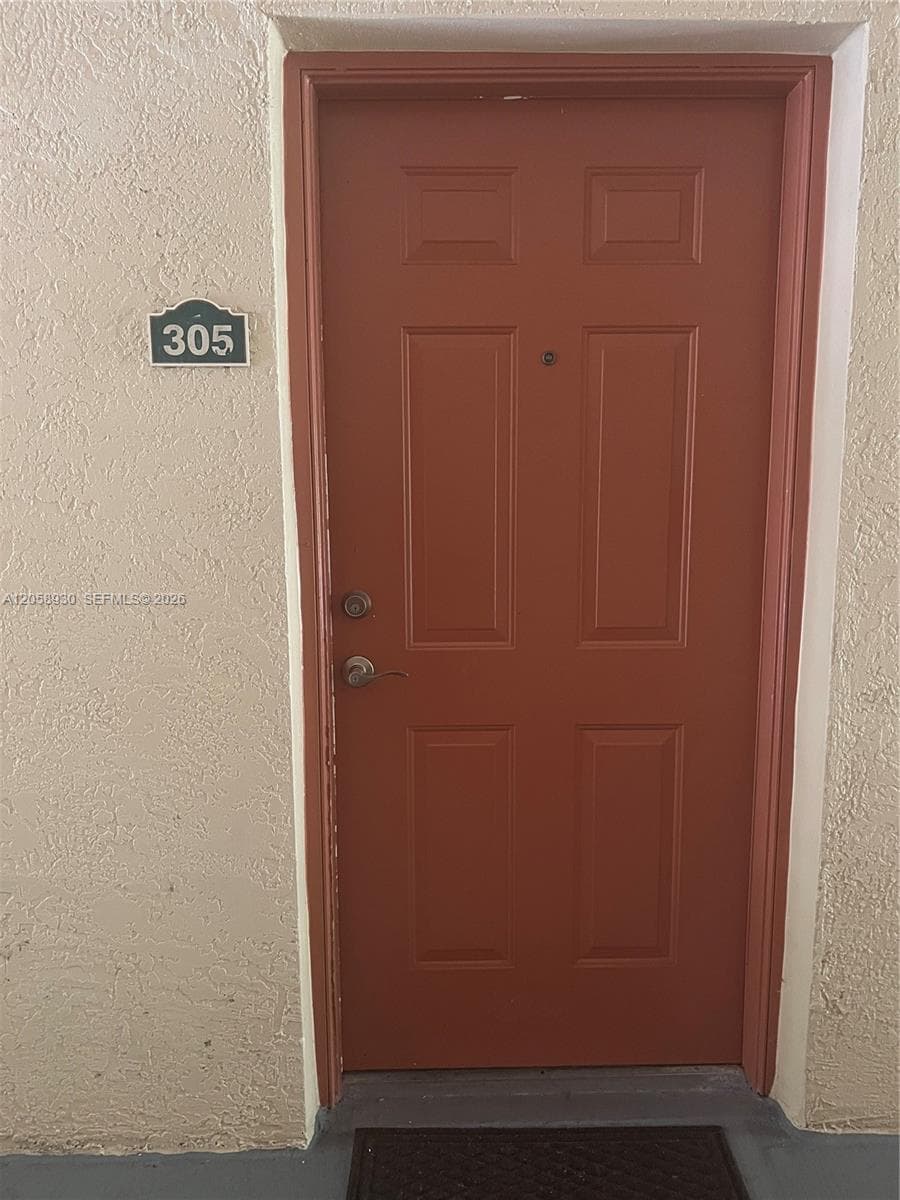 2427 Centergate Dr # 305, Miramar, FL 33025 — zdjęcie 2
