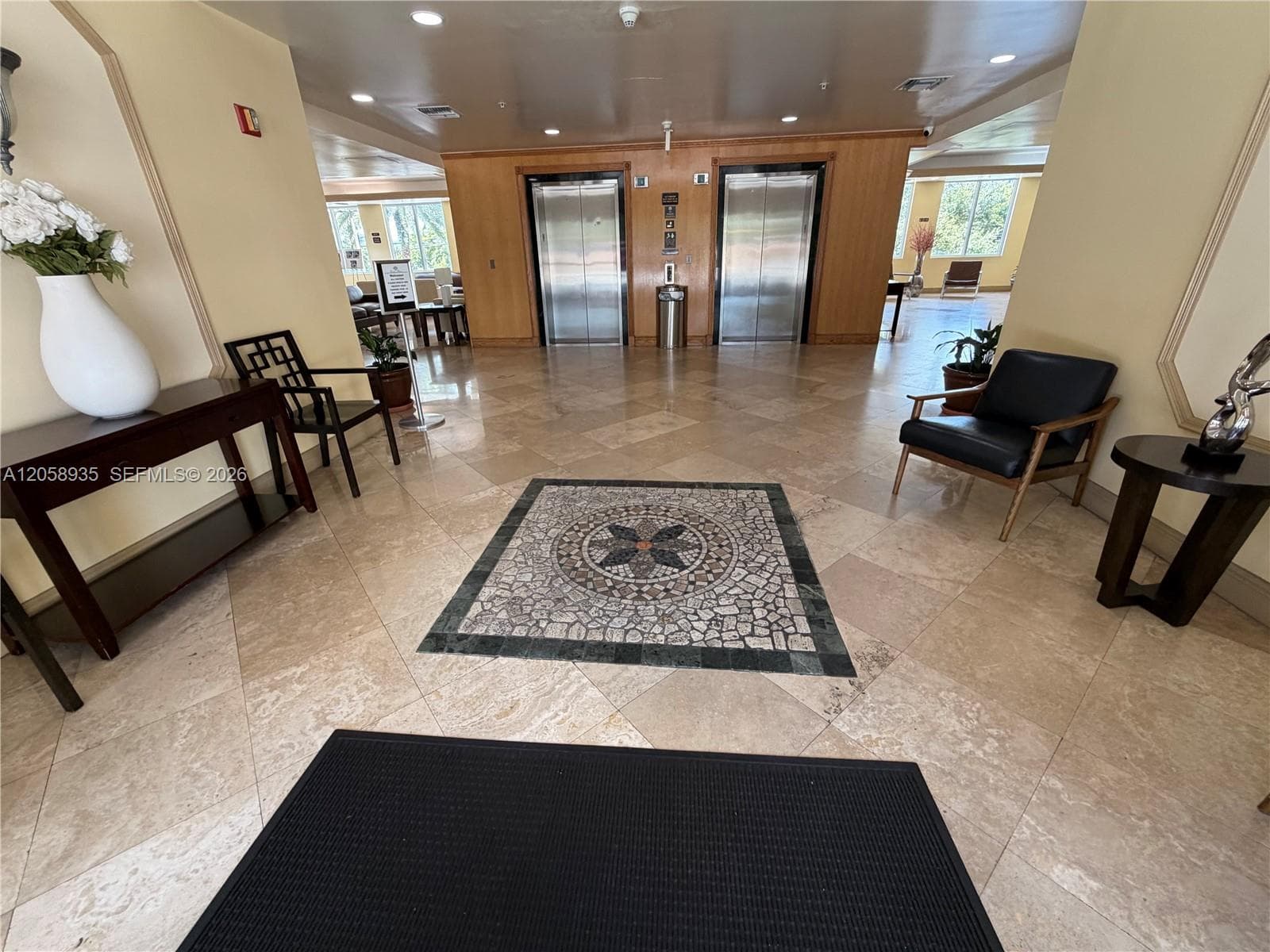 3500 Coral Way # 907, Miami, FL 33145 — zdjęcie 2