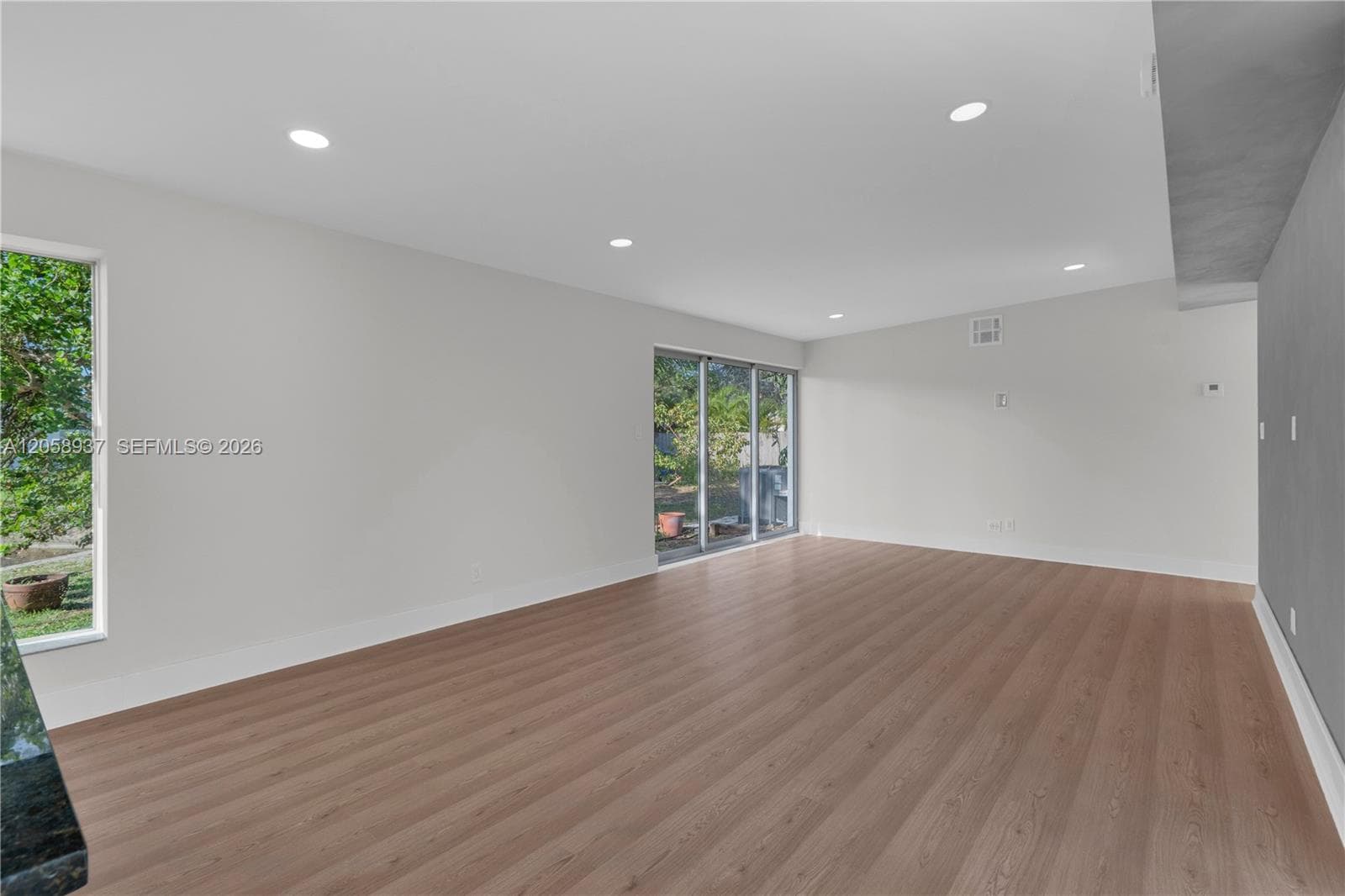 5801 NW 20th St, Margate, FL 33063 — zdjęcie 4