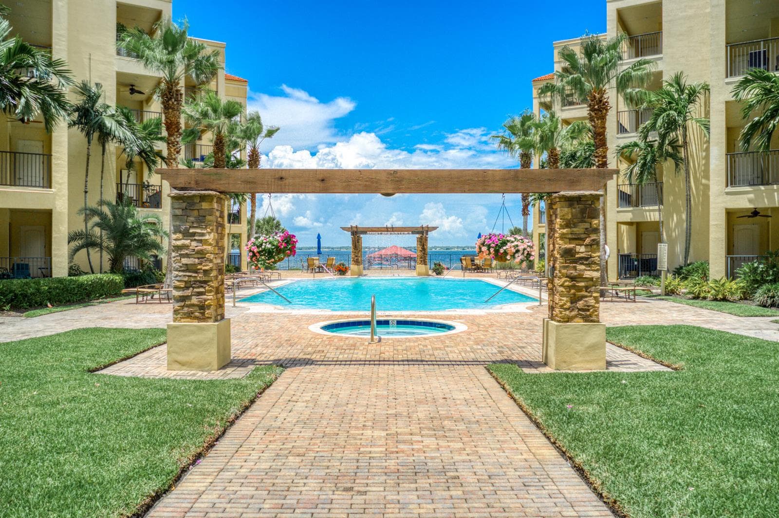 2351 Lakeview Drive # 209, Sebring, FL 33870 — zdjęcie 4