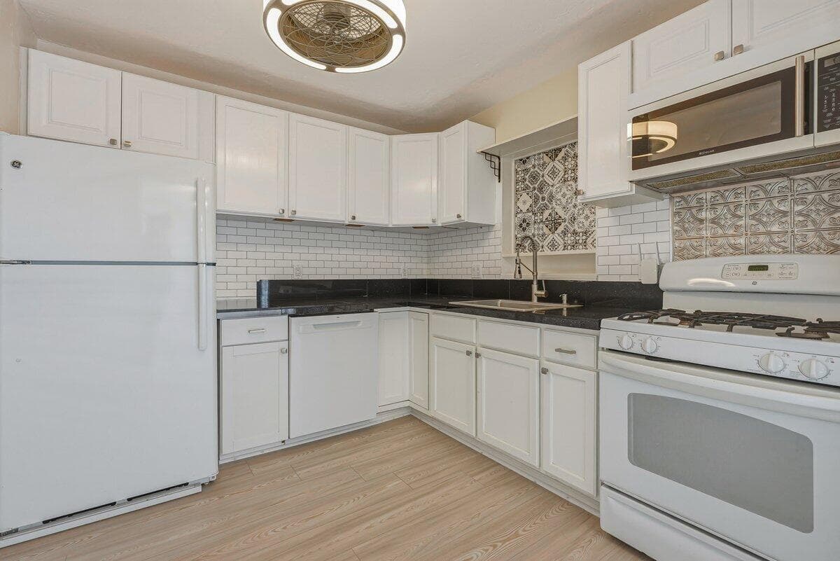 254 SW 6th Street, Dania Beach, FL 33004 — zdjęcie 5