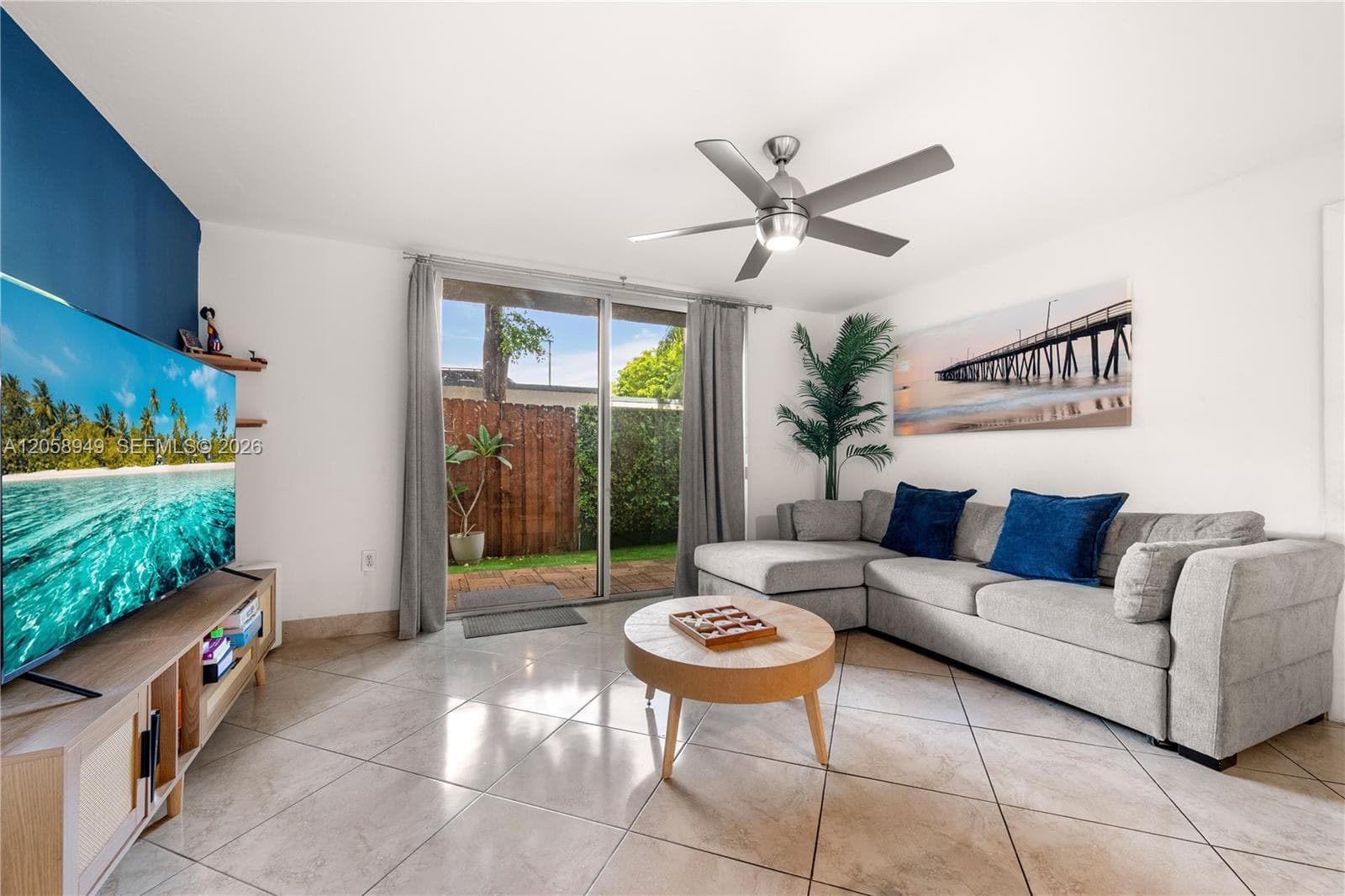 1720 NW N River Dr # 107, Miami, FL 33125 — zdjęcie 3