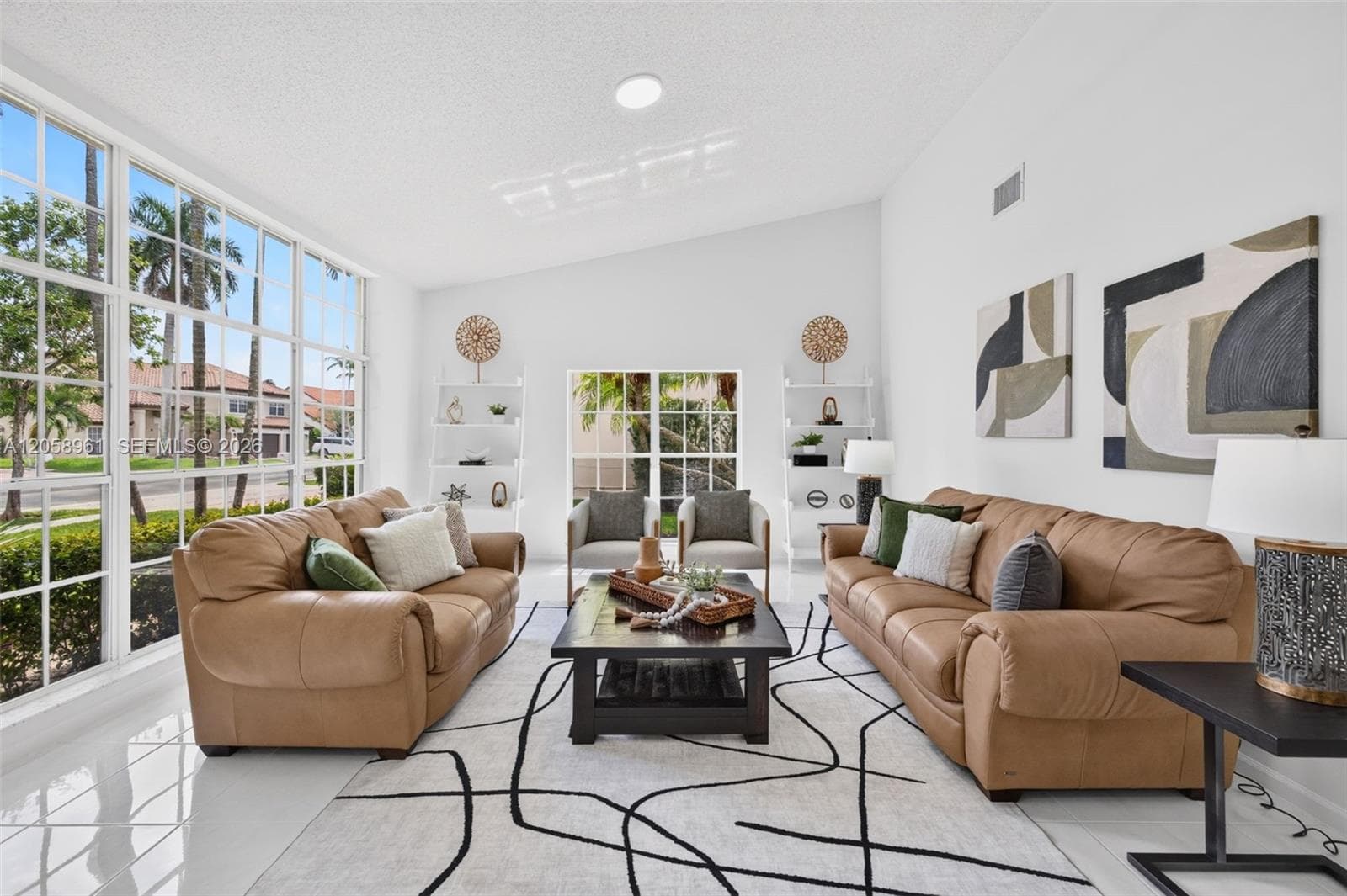 19352 NW 11th St, Pembroke Pines, FL 33029 — zdjęcie 5