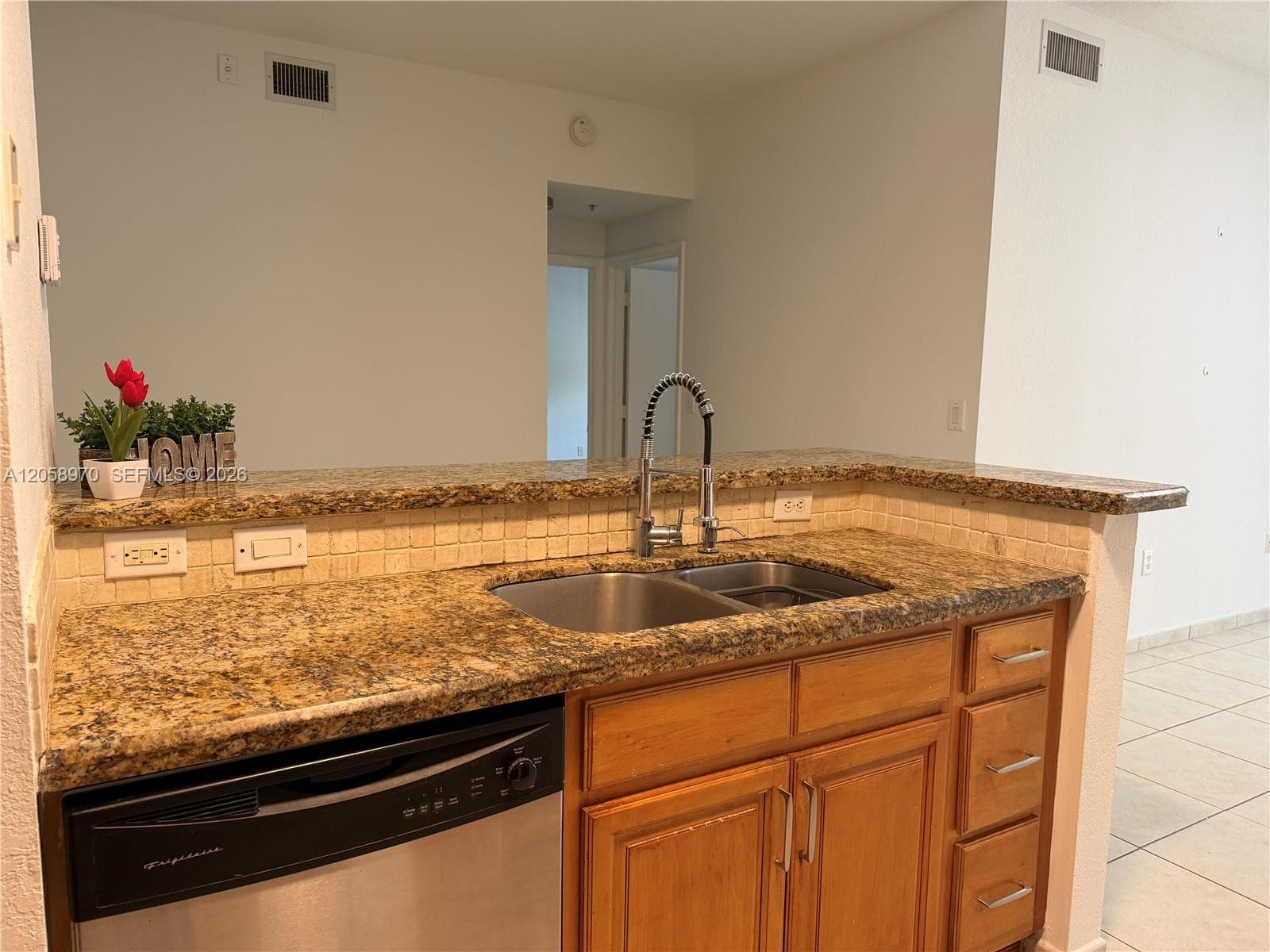 7200 NW 114th Ave # 307, Doral, FL 33178 — zdjęcie 5