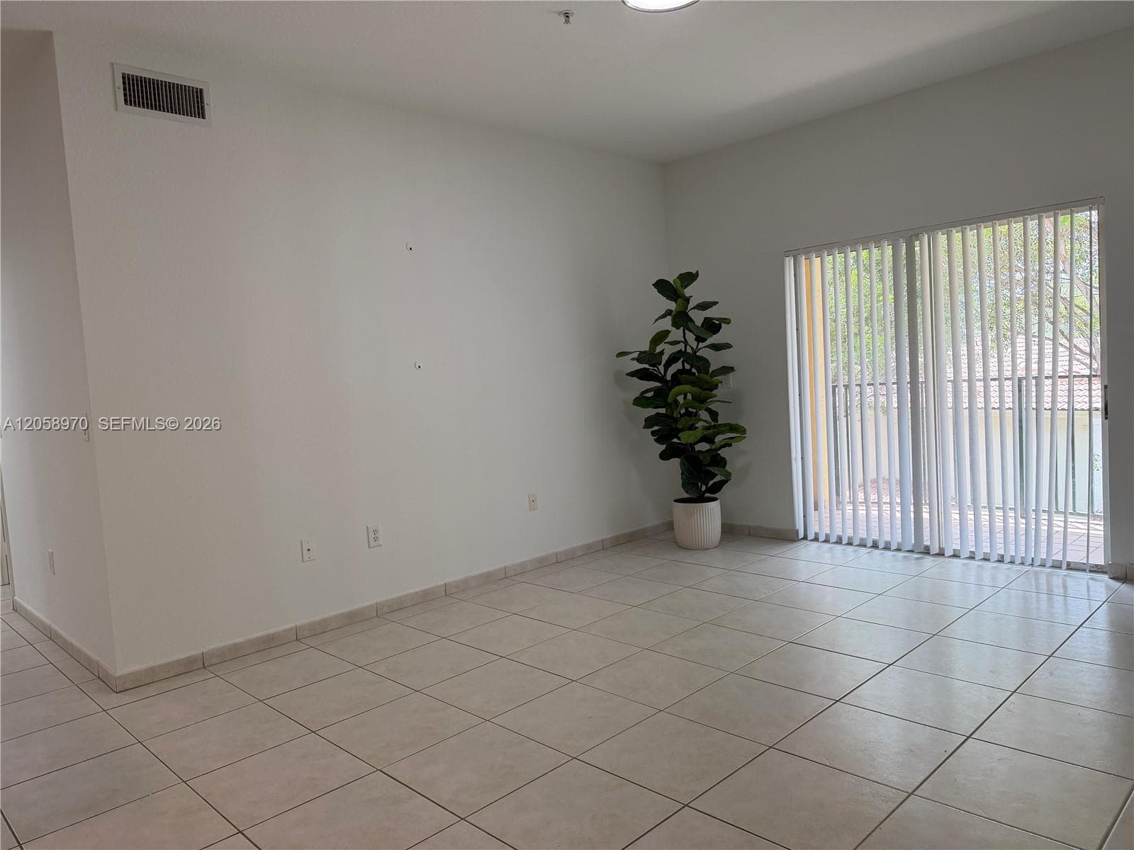7200 NW 114th Ave # 307, Doral, FL 33178 — zdjęcie 4