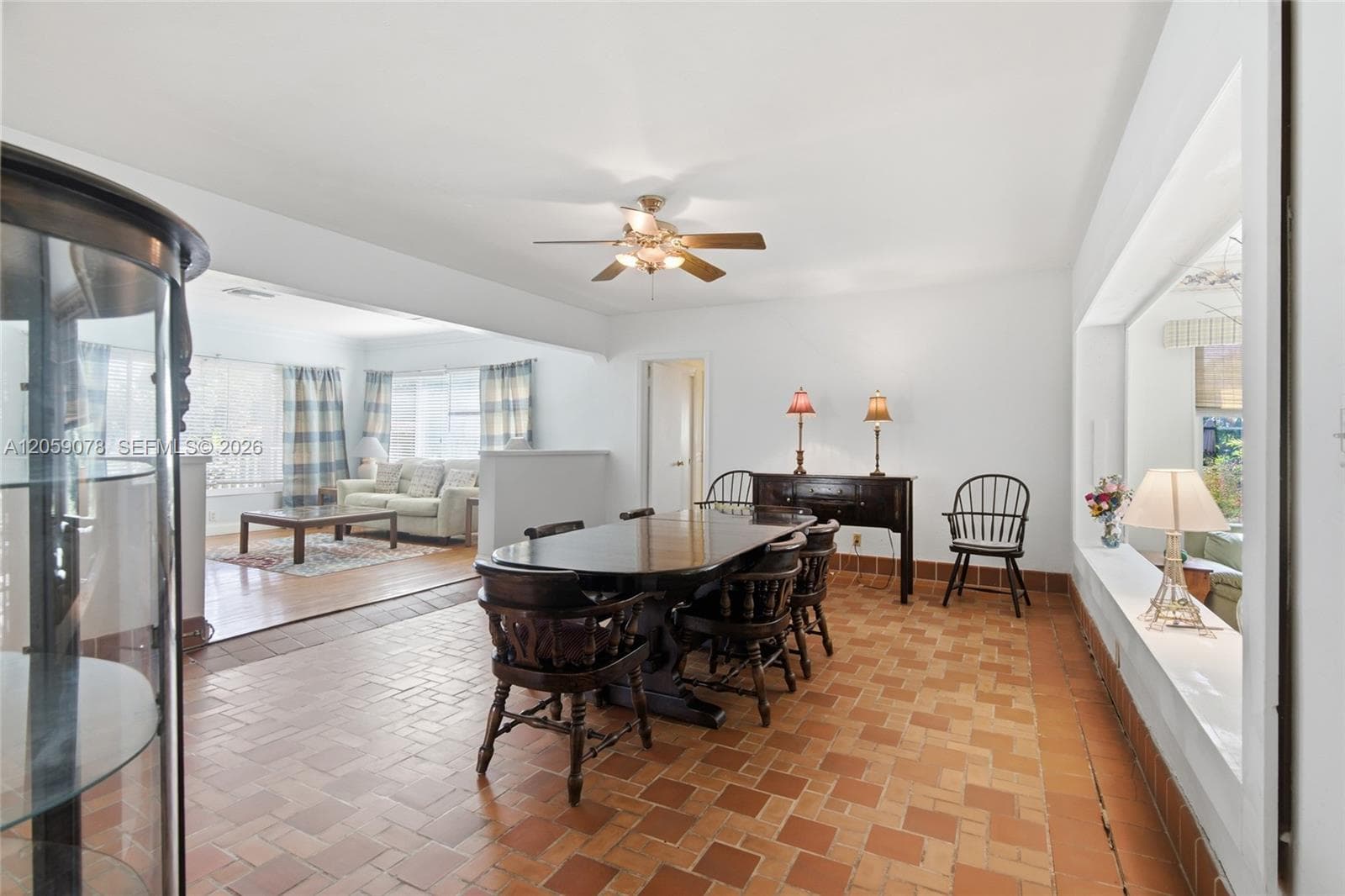 1010 NE 105th St, Miami Shores, FL 33138 — zdjęcie 4
