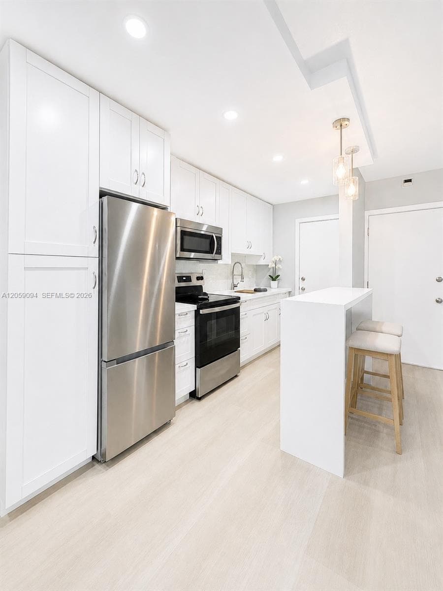 6330 SW 79th St # 4, South Miami, FL 33143 — zdjęcie 5