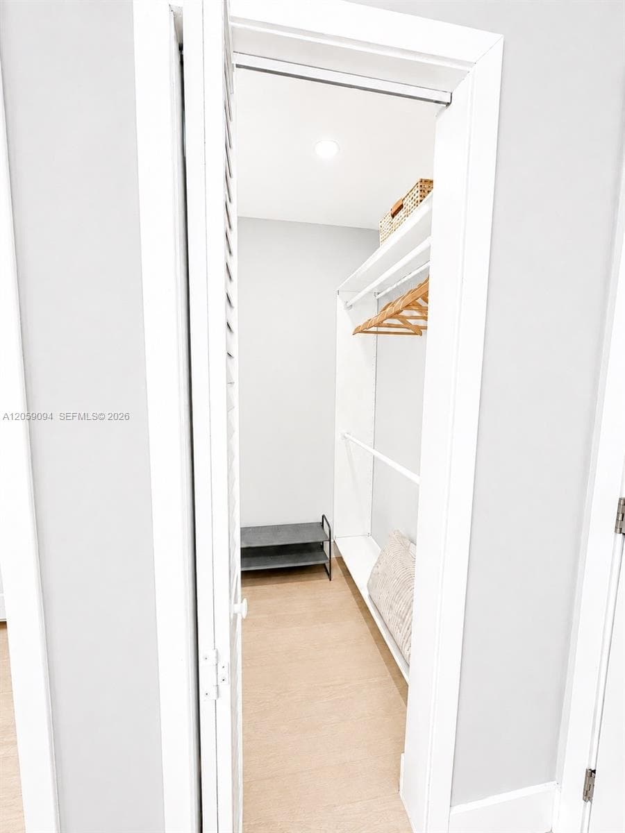 6330 SW 79th St # 4, South Miami, FL 33143 — zdjęcie 4