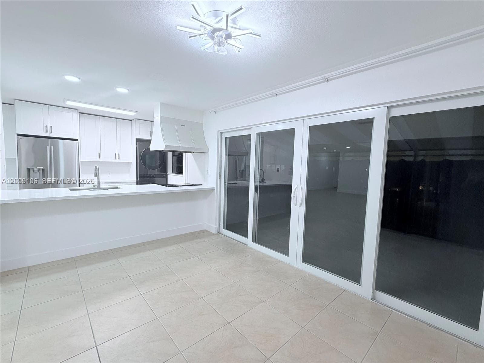 7011 Crown Gate Ct., Miami Lakes, FL 33014 — zdjęcie 2