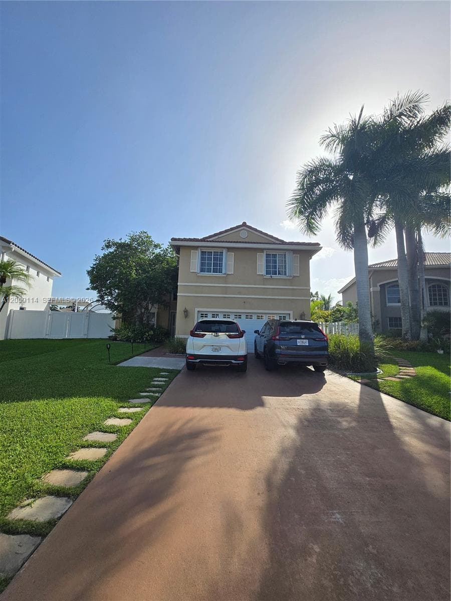 19130 NW 10th St, Pembroke Pines, FL 33029 — zdjęcie 3