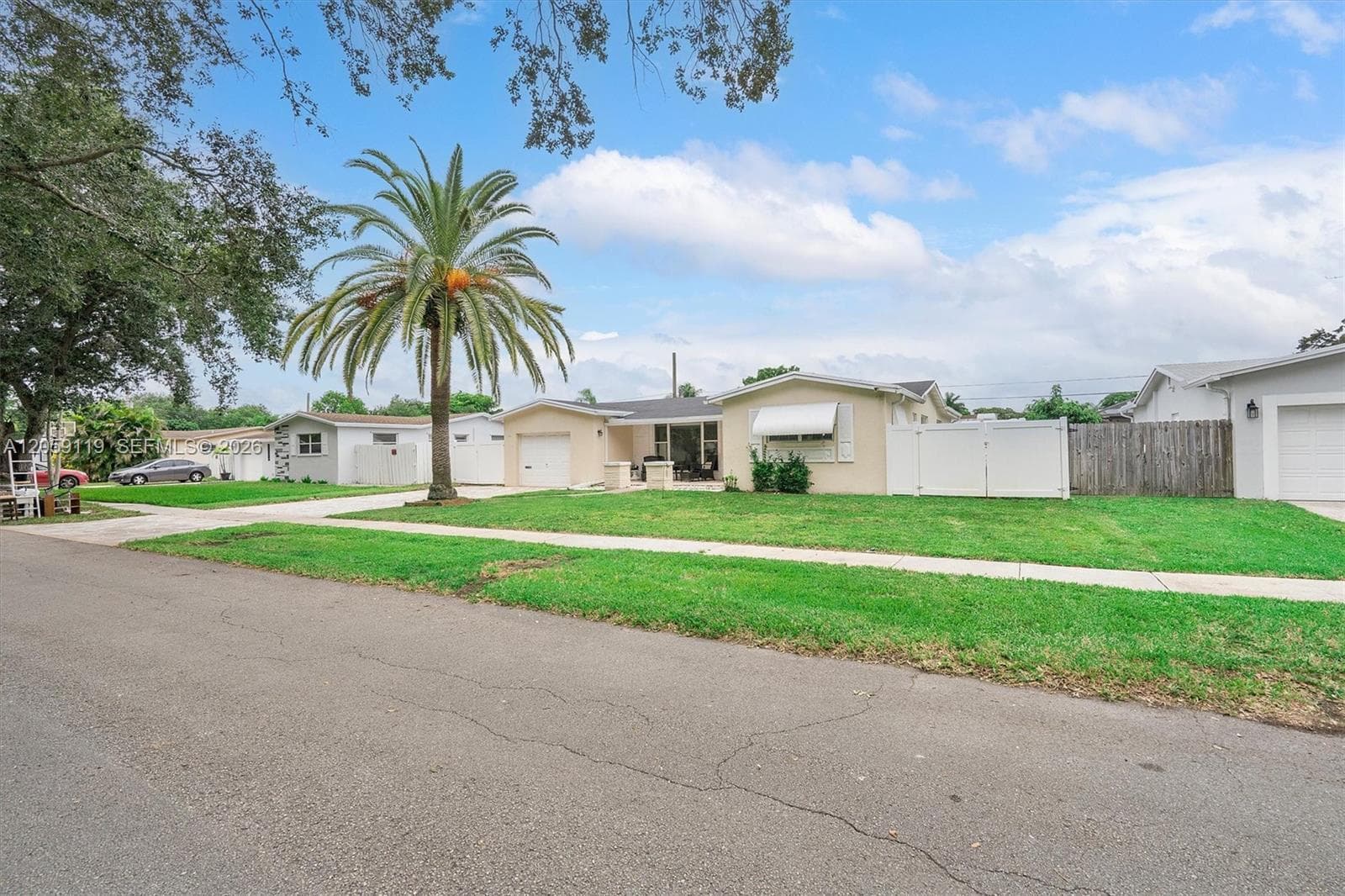 8963 SW 53rd St, Cooper City, FL 33328 — zdjęcie 3