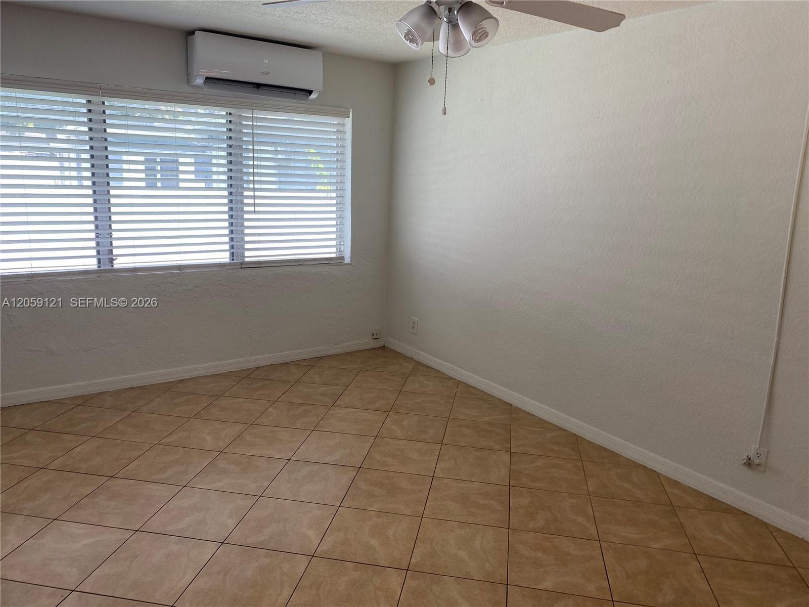 5616 Arthur St # South, Hollywood, FL 33021 — zdjęcie 4
