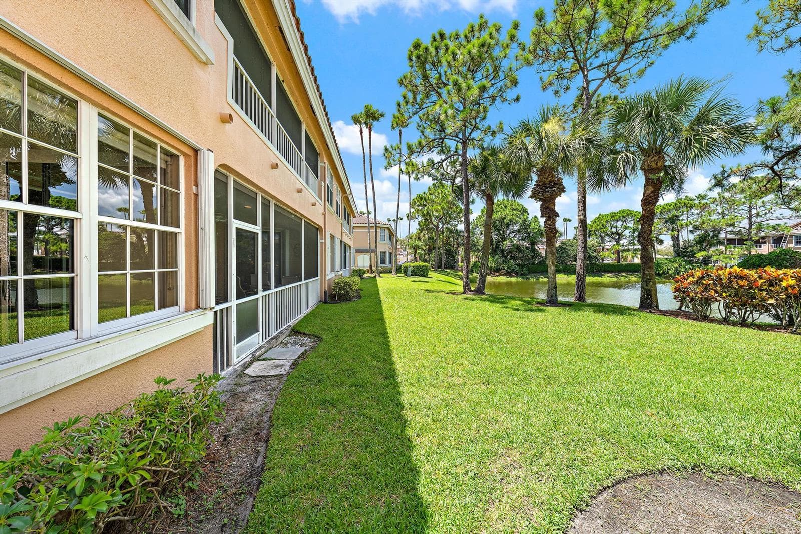 120 LEGENDARY Circle, Palm Beach Gardens, FL 33418 — zdjęcie 2
