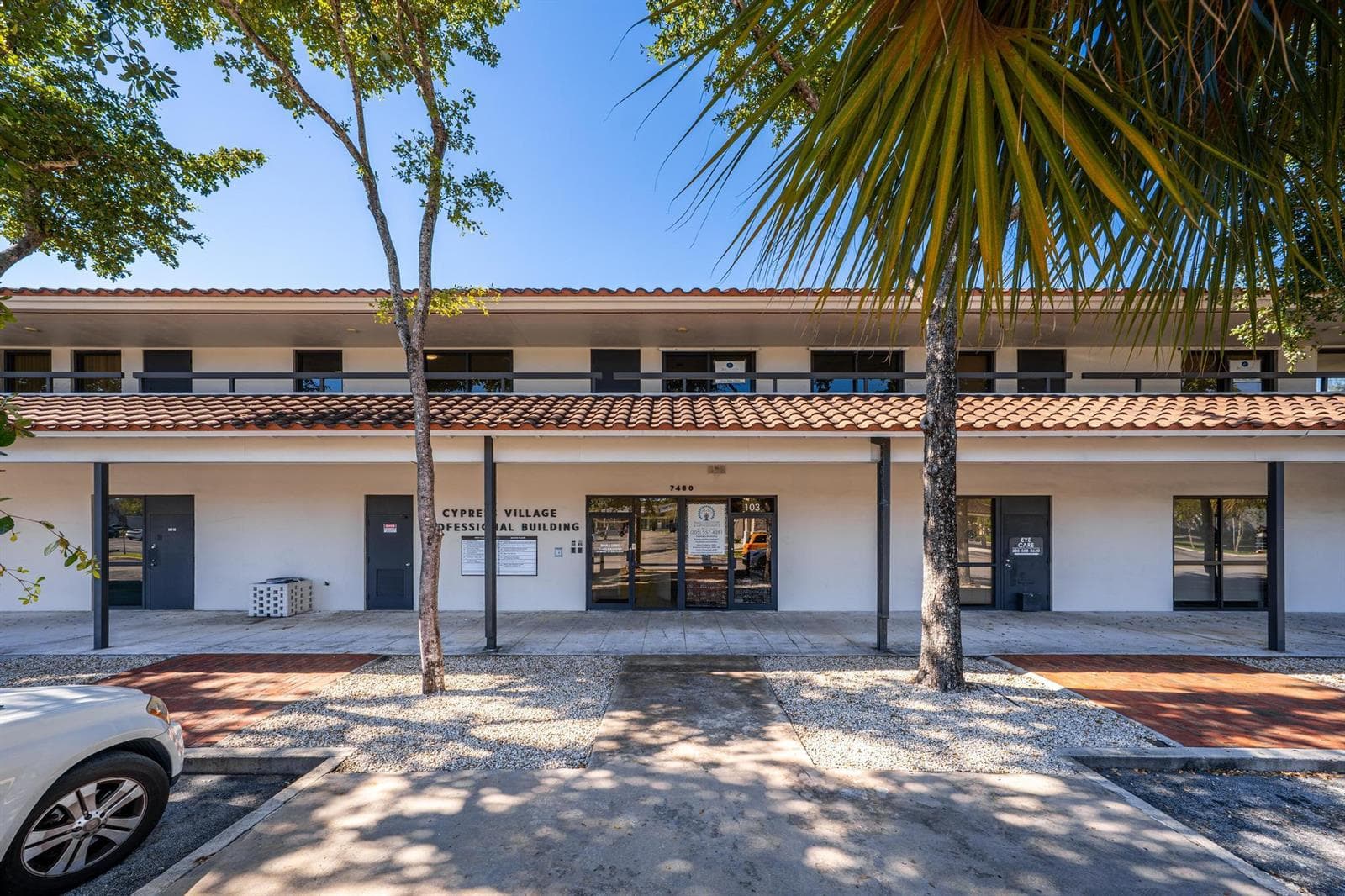 7480 Fairway Drive, Hialeah, FL 33014 — zdjęcie 2