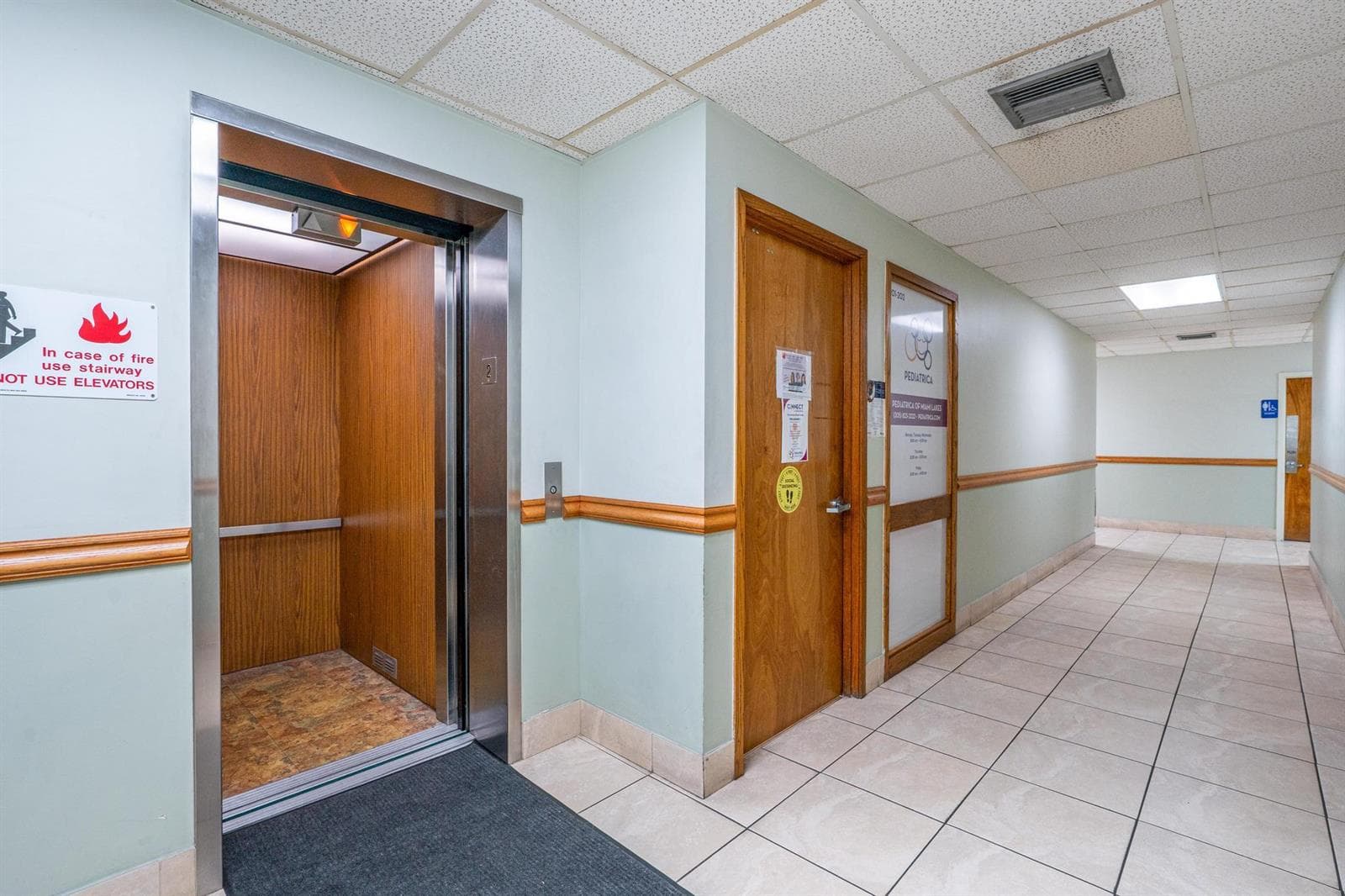 7480 Fairway Drive, Hialeah, FL 33014 — zdjęcie 5