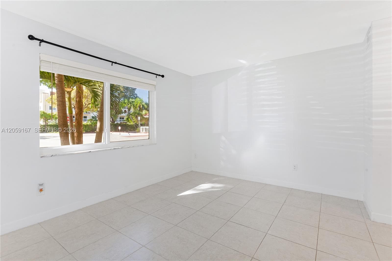 7705 Camino Real # 101, Miami, FL 33143 — zdjęcie 3