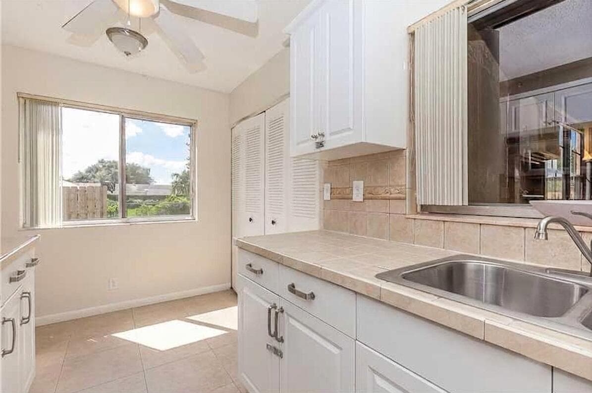 2681 NW 108TH Avenue, Sunrise, FL 33322 — zdjęcie 5