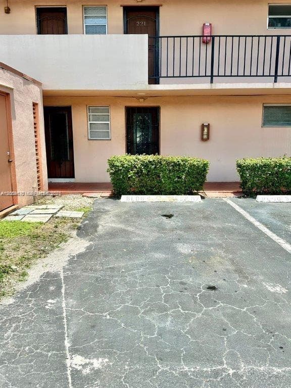 19001 NE 14th Ave # 121, Miami, FL 33179 — zdjęcie 2